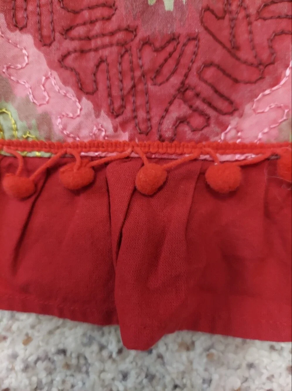Sur La Table Ruffle & Pompom Detail Halter Red Chevron Apron OS Festive Hostess